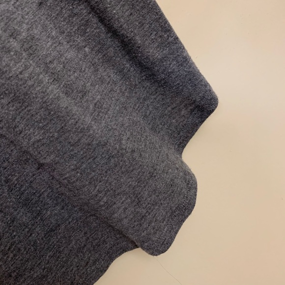 Grey T-shirt - Picture 5 of 7